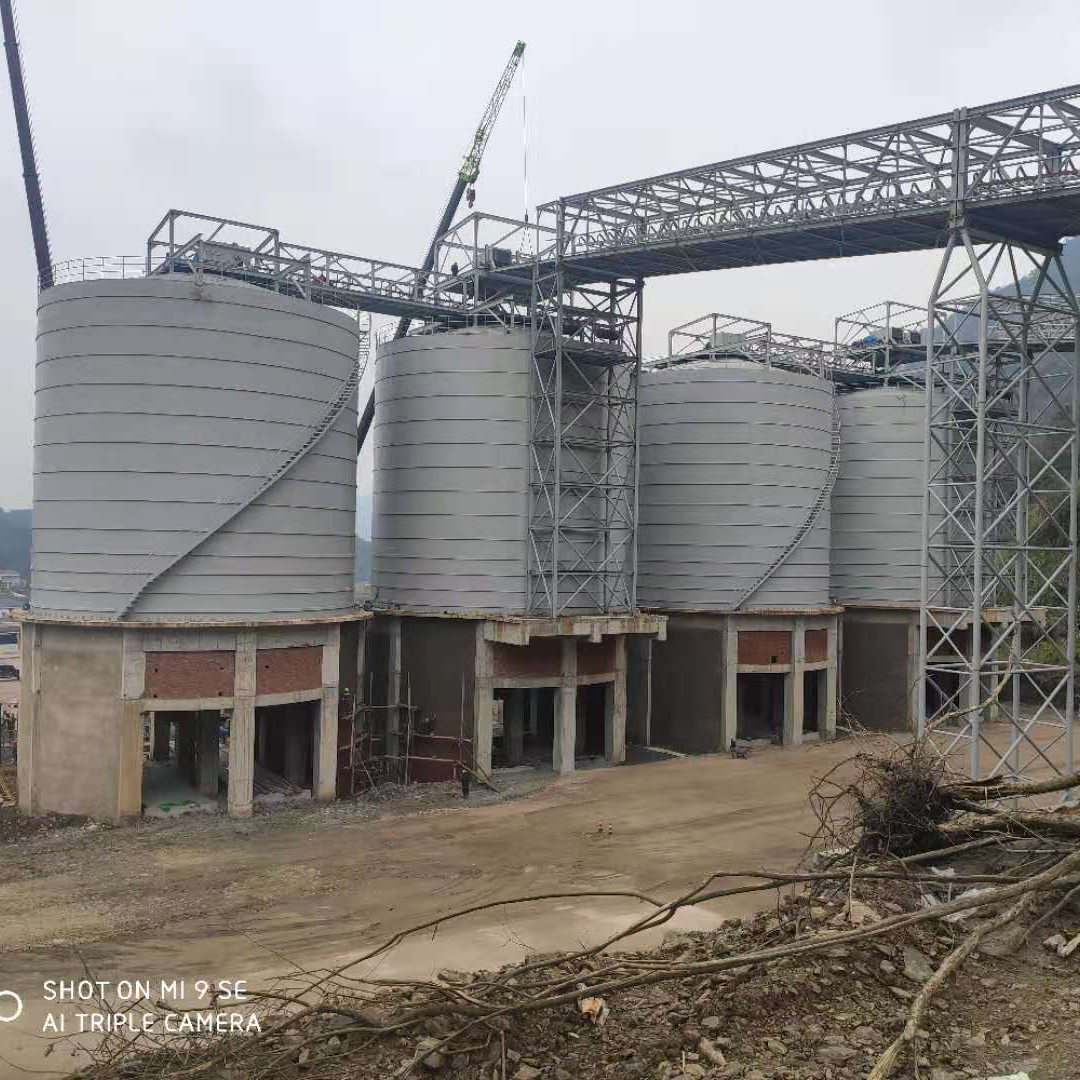 陽(yáng)泉3000噸骨料鋼板庫(kù)